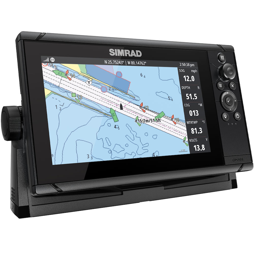Cruise 9 with Base Chart and 83/200 Transducer | Simrad